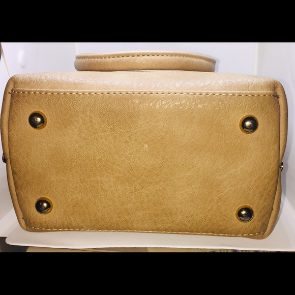 Purse - Picture 5 of 5